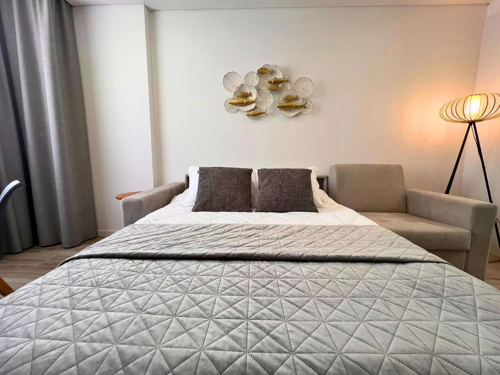 Timeless Beach V — interior 20